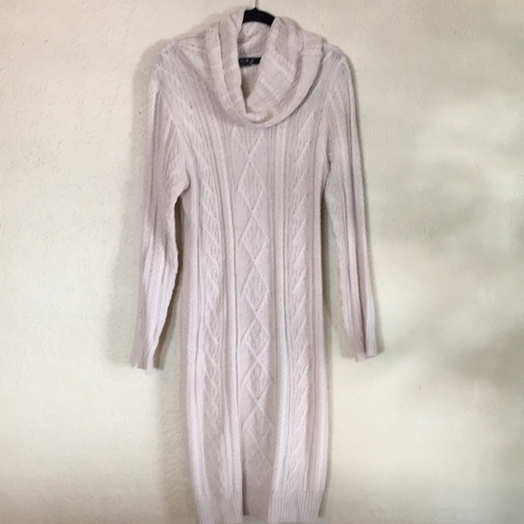 meghan la wrap maxi dress